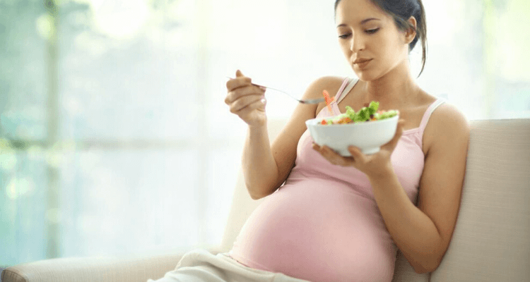 femme-enceinte-alimentation carence-en-fer-grossesse
